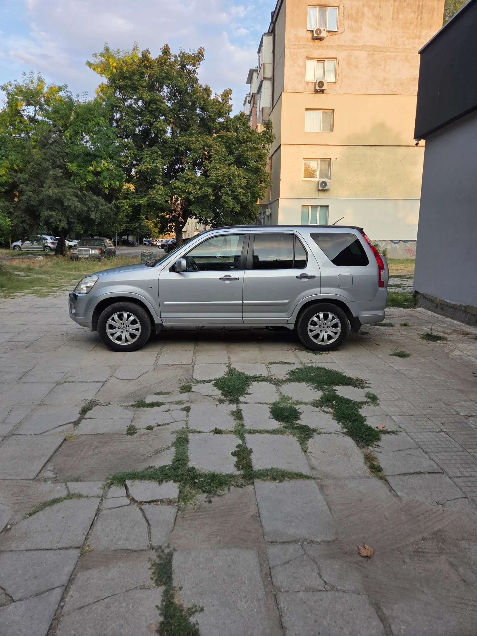 Honda Cr-v 2.2 дизел, снимка 4 - Автомобили и джипове - 55826135