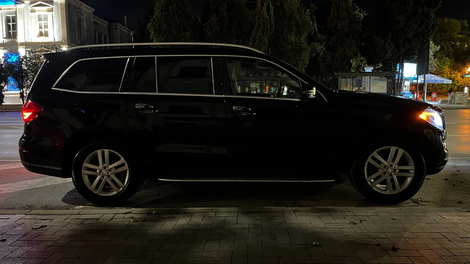 Mercedes-Benz GL 450, снимка 3 - Автомобили и джипове - 56172903