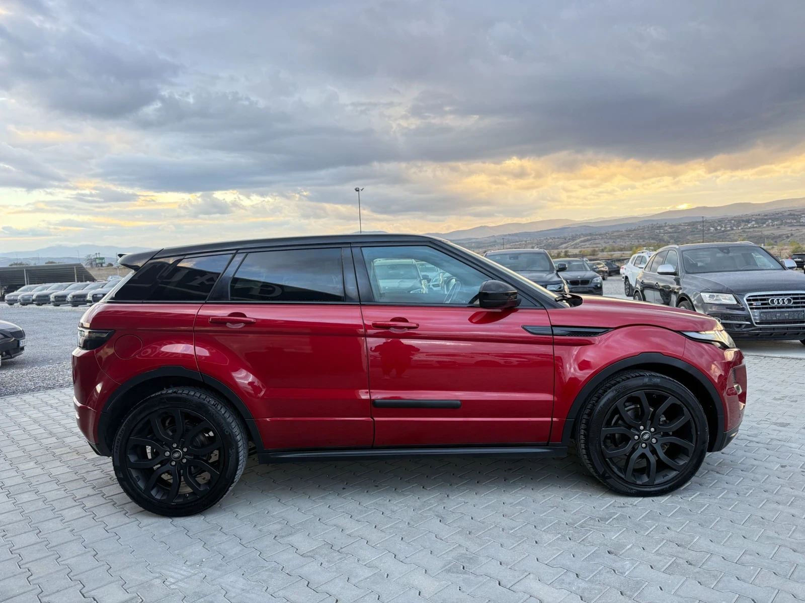 Land Rover Evoque 2.2 sd4 190к.с, снимка 3 - Автомобили и джипове - 56642301