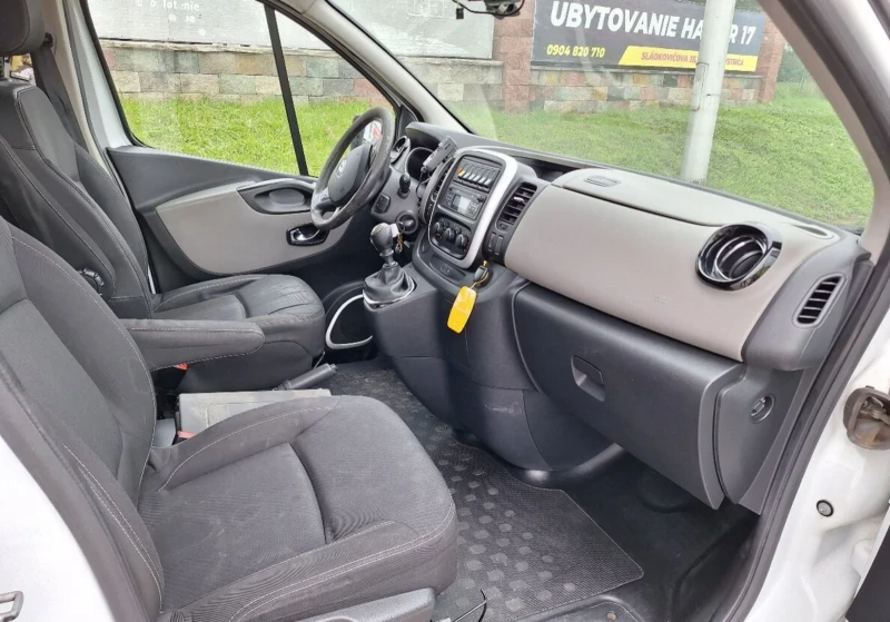 Renault Trafic Линейка нов внос, снимка 5 - Бусове и автобуси - 47983786