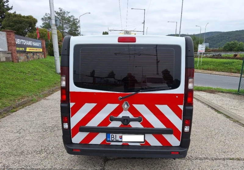 Renault Trafic Линейка нов внос, снимка 3 - Бусове и автобуси - 47983786