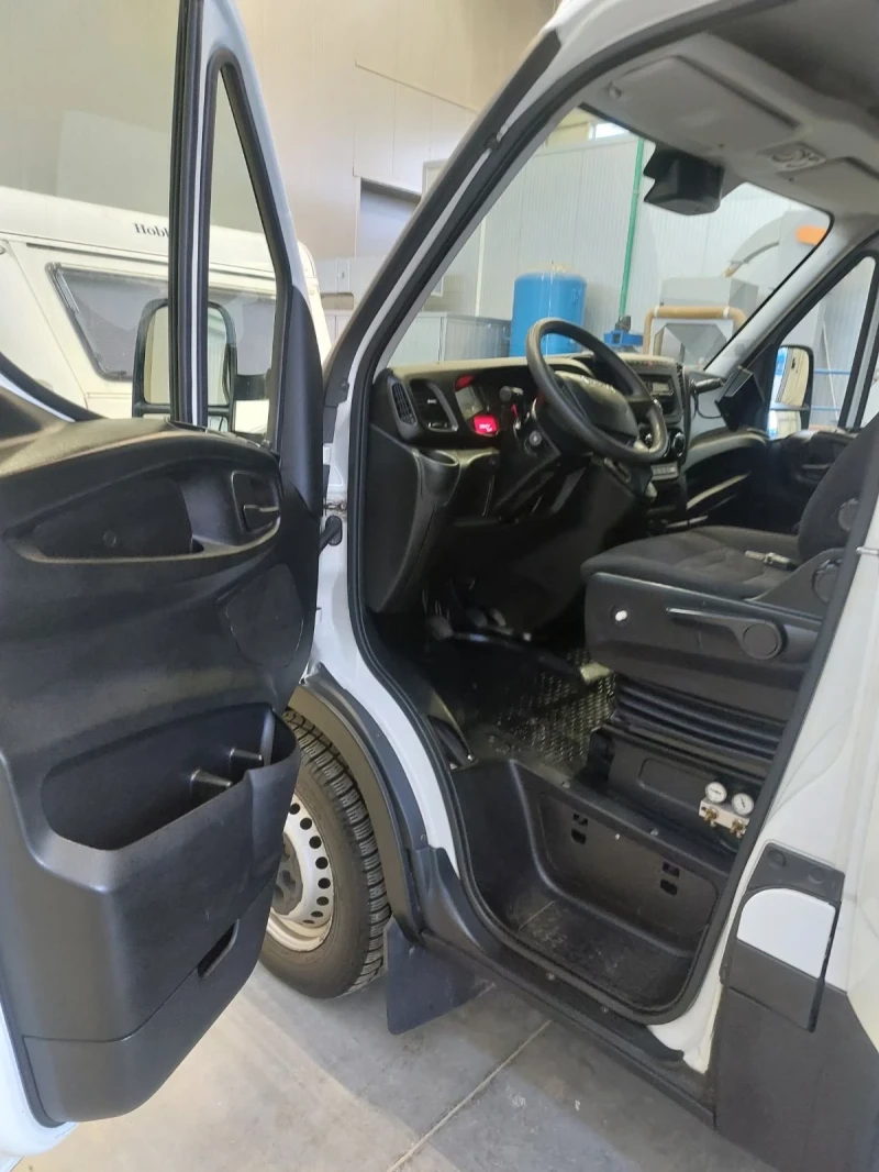 Iveco 35, снимка 6 - Бусове и автобуси - 49250750