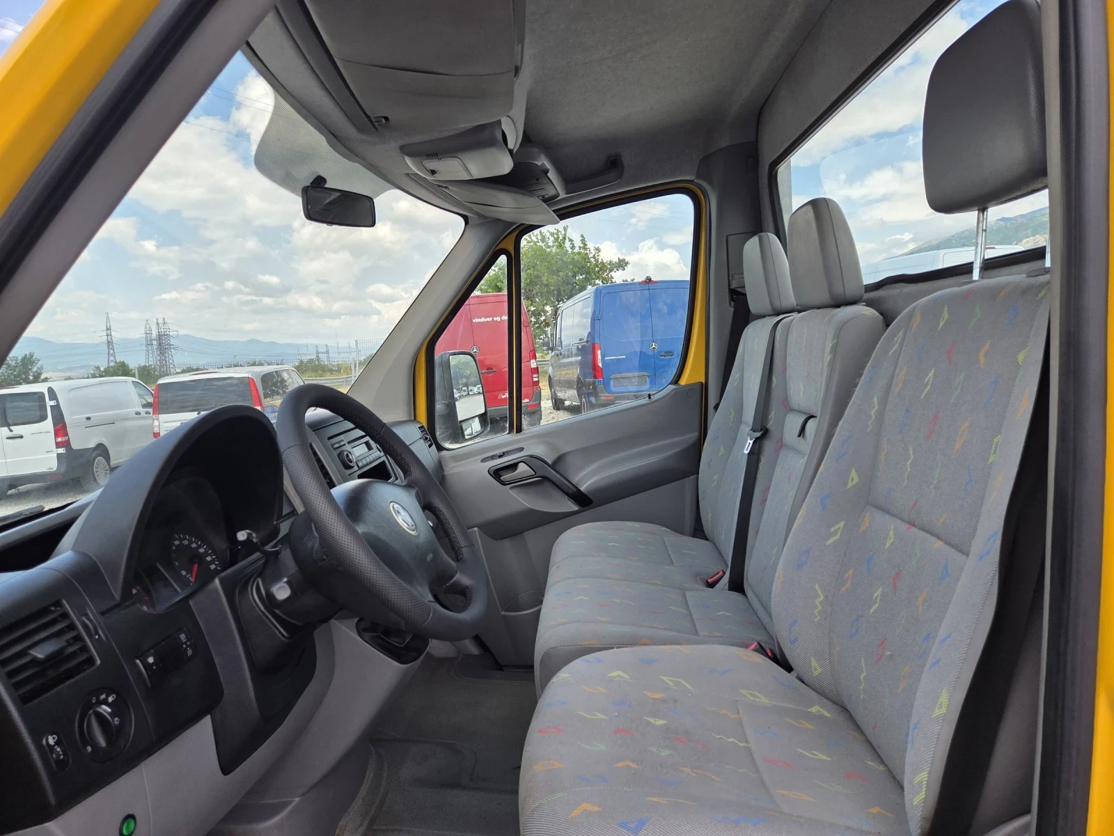 VW Crafter 2.5 TDI, Бордови, Клима - изображение 9