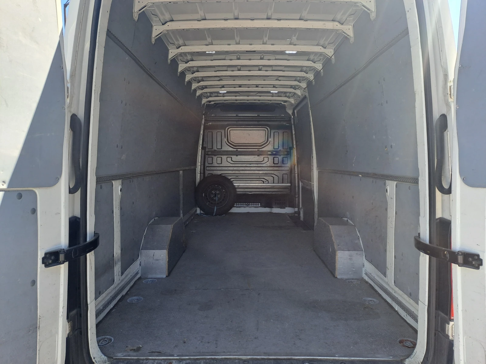VW Crafter 2.0 tdi MAXI - изображение 7