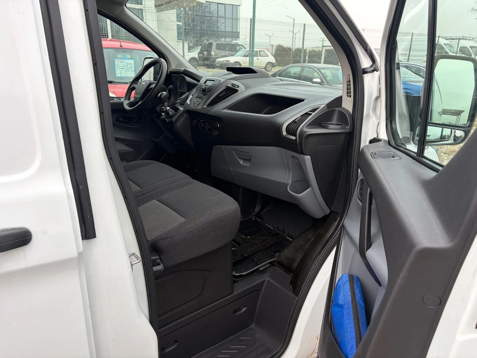 Ford Transit Custom 2.2 D125 ks Хладилен - изображение 8