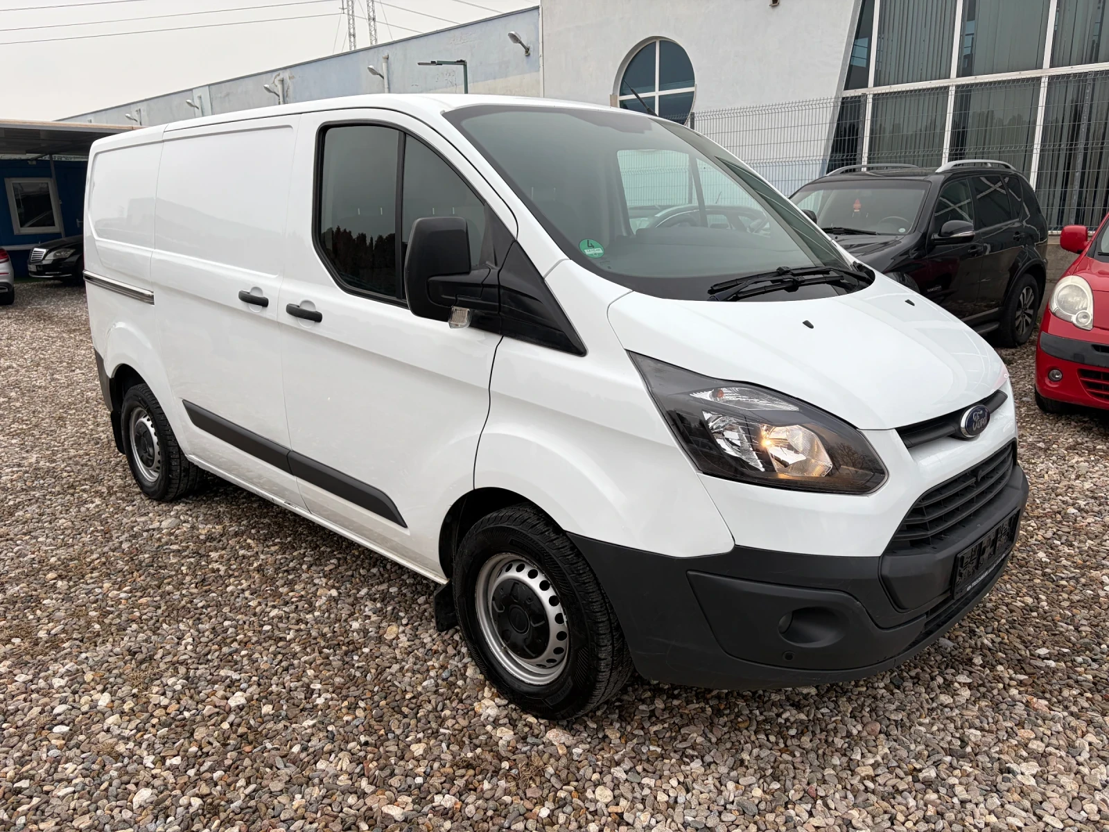 Ford Transit Custom 2.2 D125 ks Хладилен - изображение 10