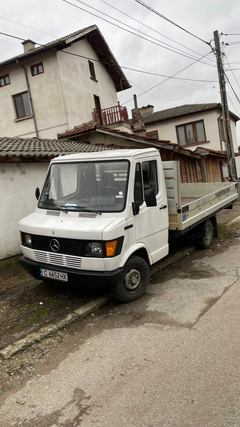 Mercedes-Benz 207, снимка 2 - Камиони - 53427324
