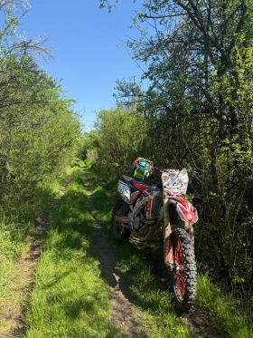 ������ Yamaha Yzf