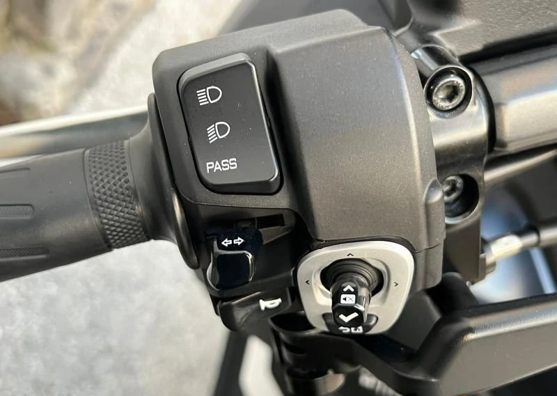 Yamaha T-max 562 ABS, снимка 8 - Мотоциклети и мототехника - 53219002