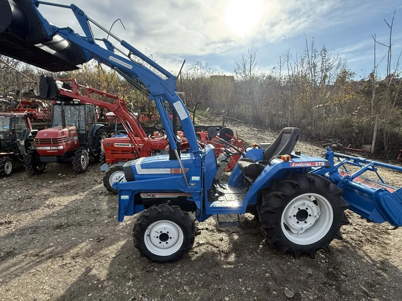 Трактор ISEKI TA270 4x4, снимка 5 - Селскостопанска техника - 52726691