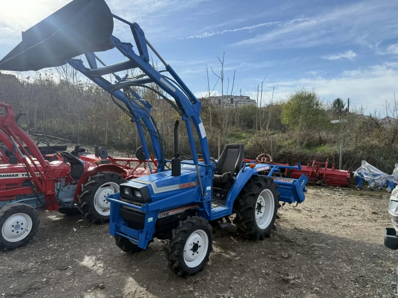 Трактор ISEKI TA270 4x4, снимка 2 - Селскостопанска техника - 52726691