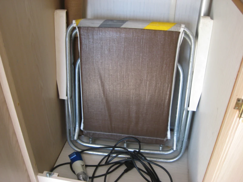 Каравана Avondale Orestes, снимка 5 - Каравани и кемпери - 52539197