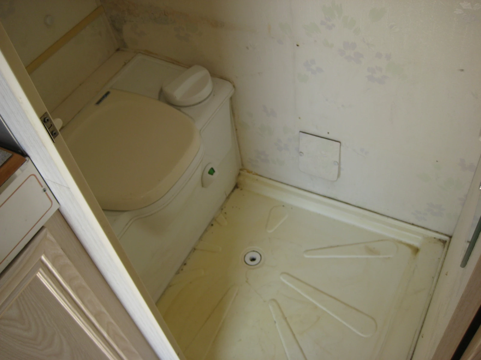  Avondale Orestes | Mobile.bg   14