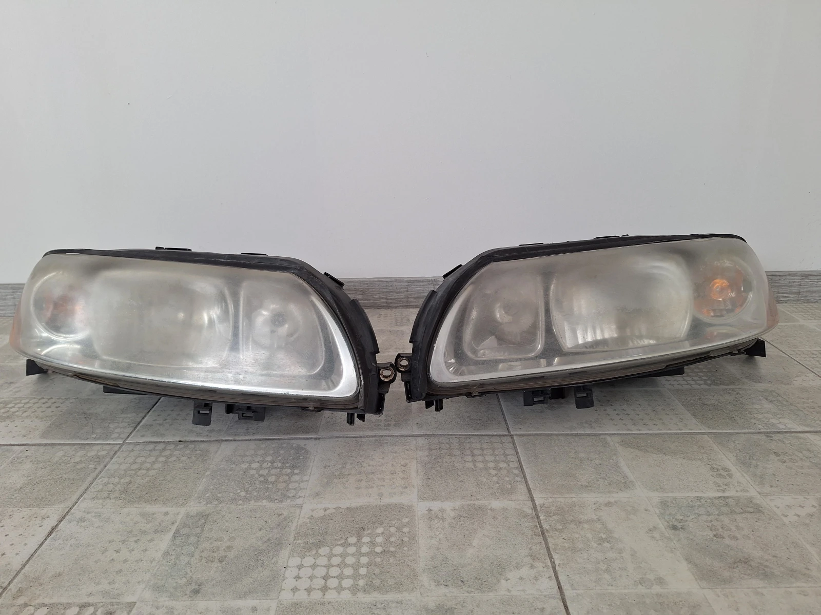 ��� ������ ������ Volvo S60 V70 II 2005-2010 Halogen H7 H9 | Mobile.bg � ����������� 1