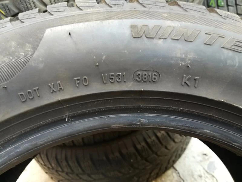 Гуми Зимни 205/60R16, снимка 6 - Гуми и джанти - 19551350