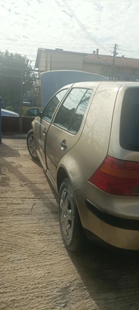 VW Golf - 2500 лв. / 1278.23 € - 41152418 5