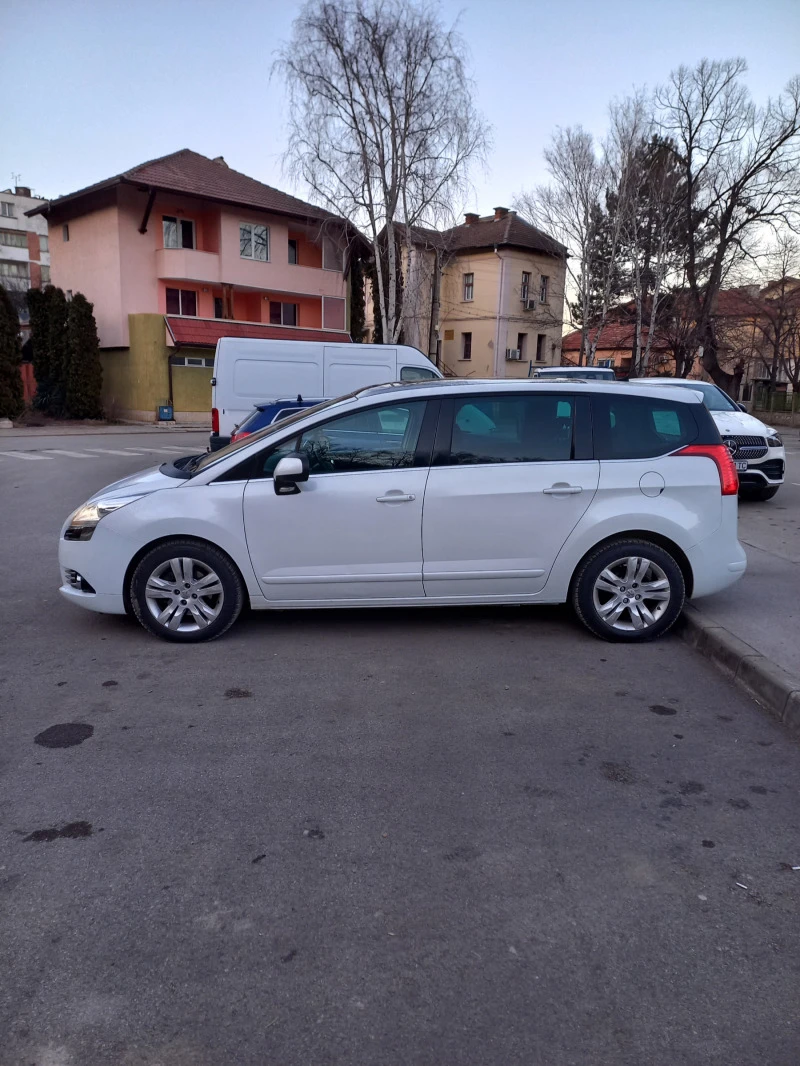 Peugeot 5008 2.0HDI , снимка 5 - Автомобили и джипове - 45696578