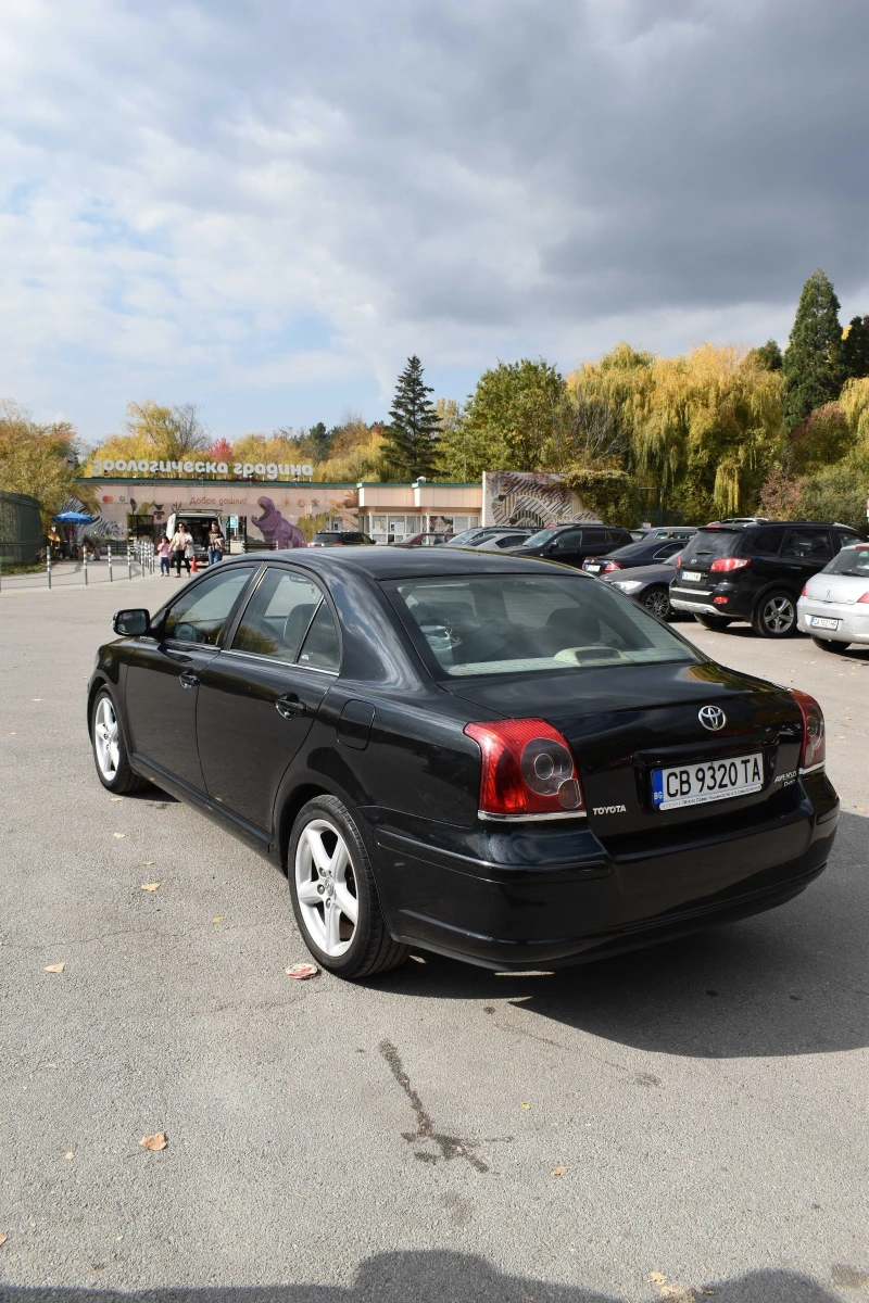 Toyota Avensis, снимка 4 - Автомобили и джипове - 47804892