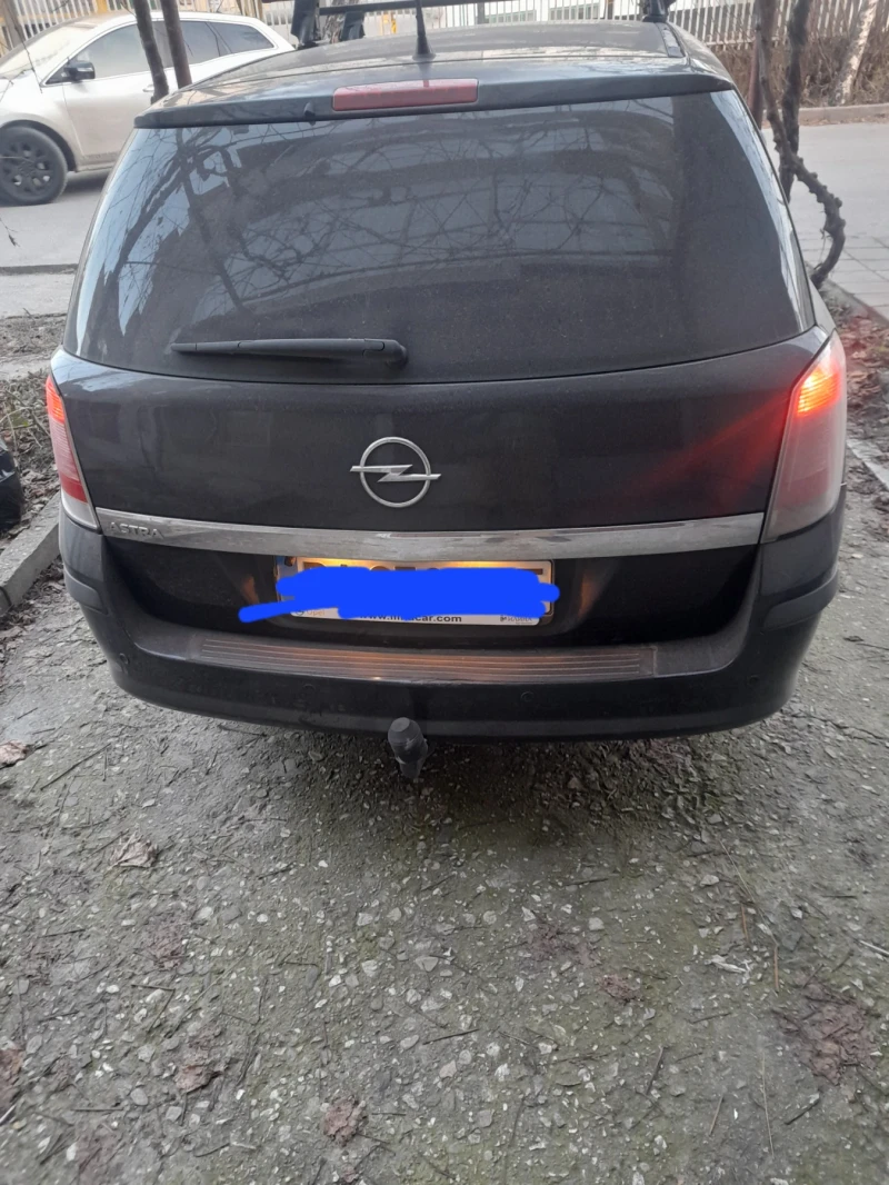 Opel Astra, снимка 11 - Автомобили и джипове - 48932400