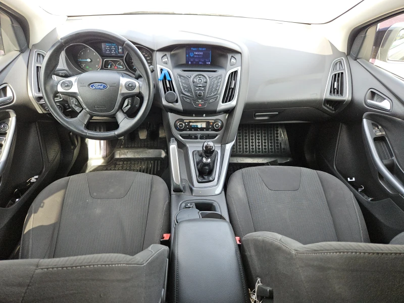 Ford Focus 1.6TDCI/Titanium/6ск/NAVI/БЛУТУТ/EURO 5A/ОБСЛУЖЕН!, снимка 10 - Автомобили и джипове - 51606922