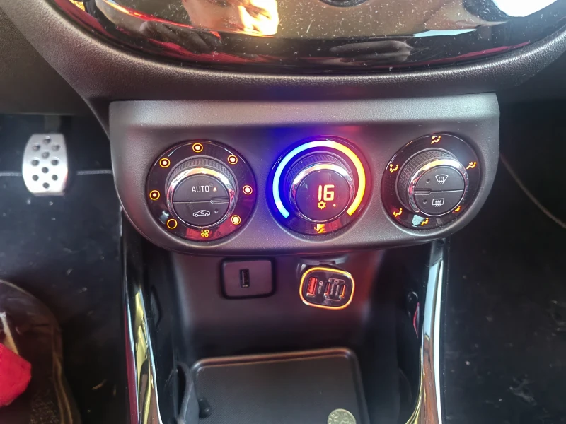 Opel Corsa, снимка 7 - Автомобили и джипове - 52228469