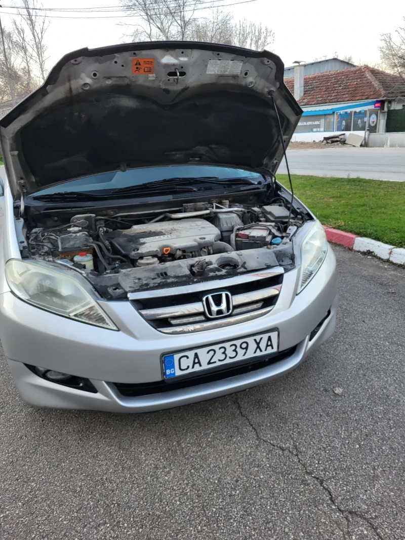 Honda Fr-v, снимка 5 - Автомобили и джипове - 52792311