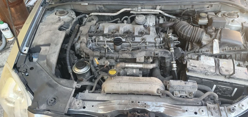 Toyota Avensis 126 кс d4d, снимка 8 - Автомобили и джипове - 53274079