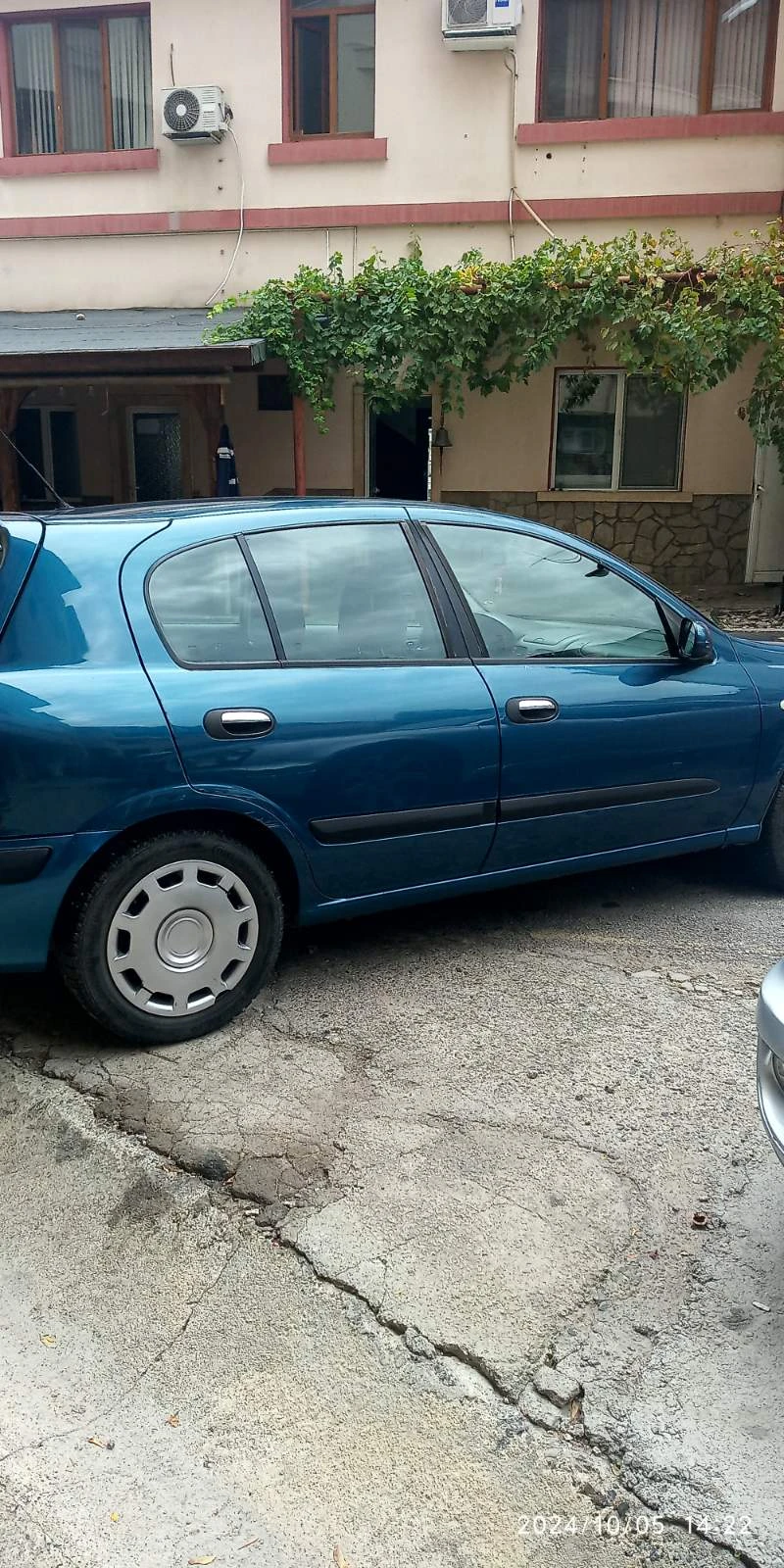 Nissan Almera, снимка 4 - Автомобили и джипове - 49513386