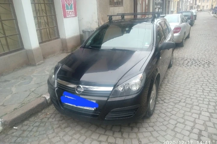 Opel Astra, снимка 2 - Автомобили и джипове - 48932400