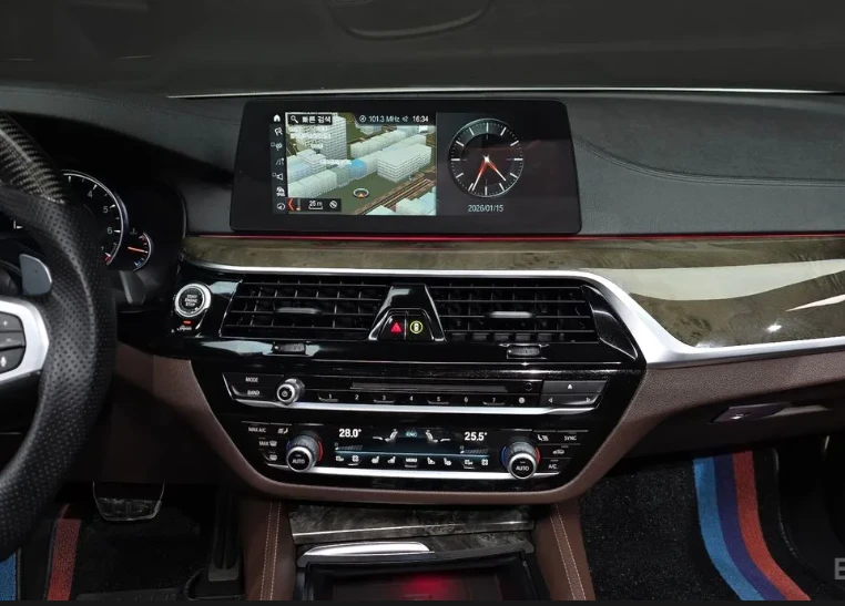 BMW 540 * М-Package* * HeadUp* AвтоКредит* (ЦЕНА ДО БГ), снимка 14 - Автомобили и джипове - 53482639