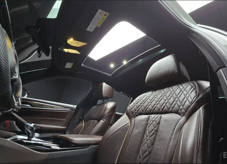 BMW 540 * М-Package* * HeadUp* AвтоКредит* (ЦЕНА ДО БГ), снимка 16 - Автомобили и джипове - 53482639