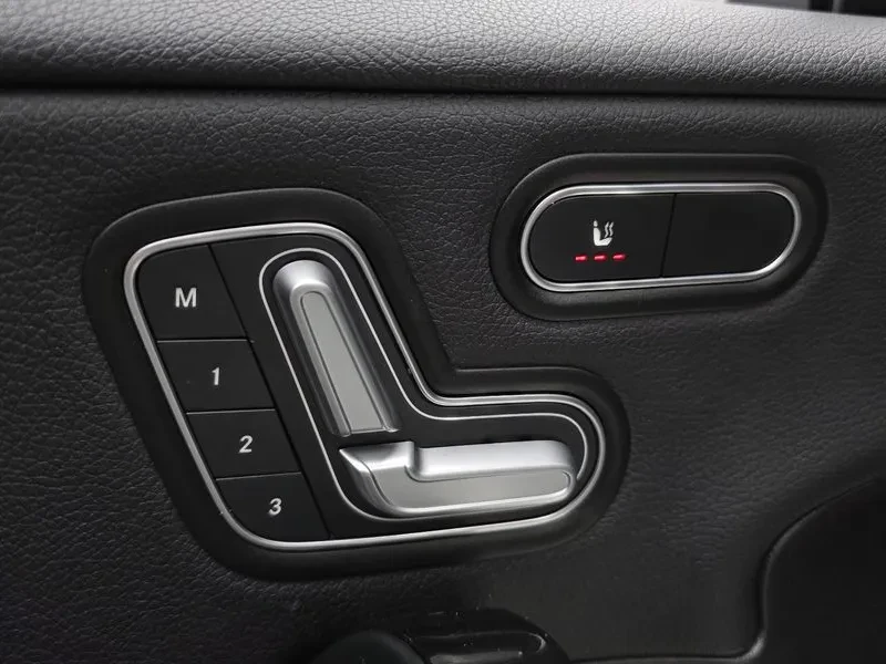 Mercedes-Benz A 220 4Matic Sedan | Mobile.bg � ����������� 16