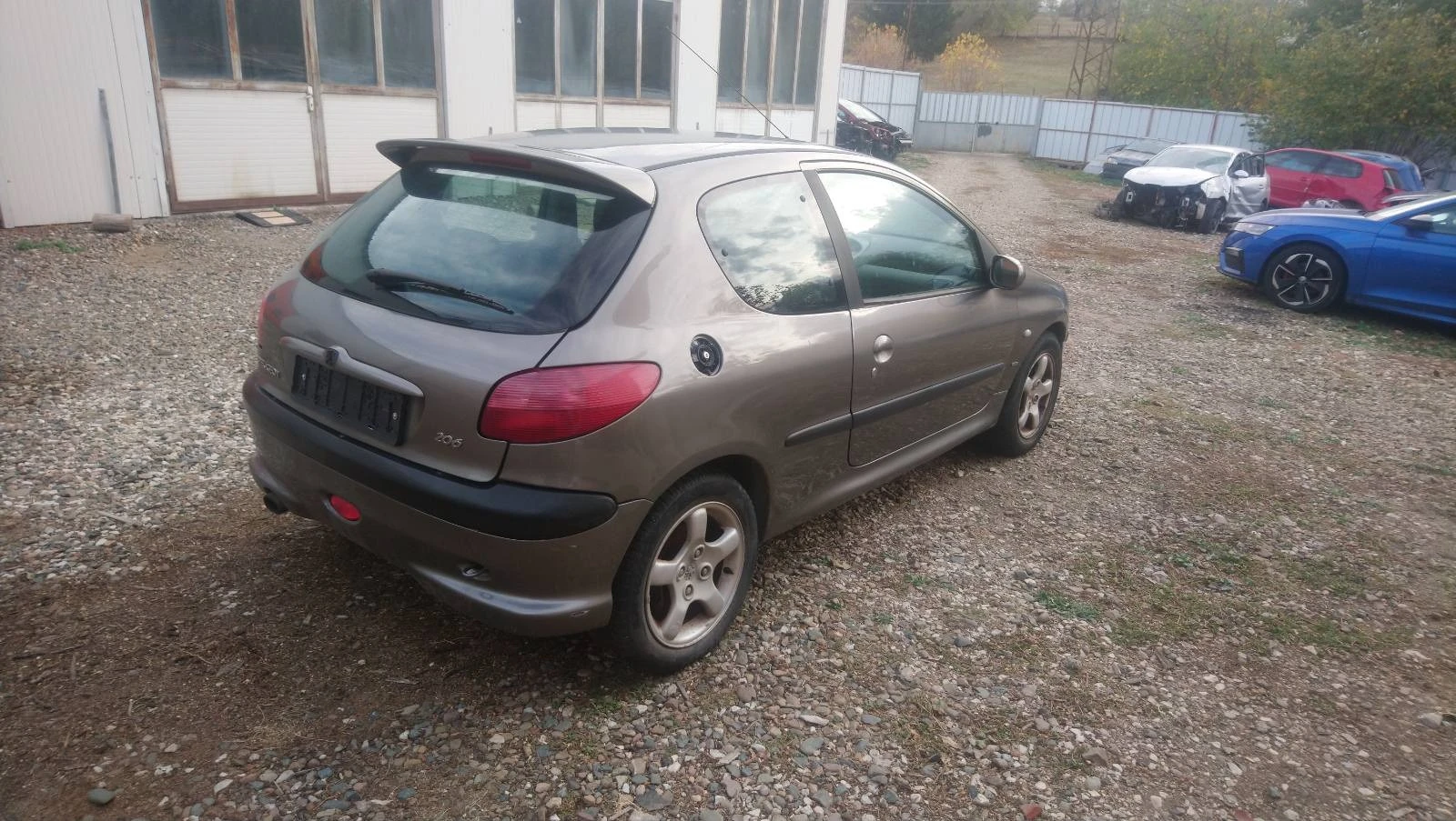 Peugeot 206 2.0 136 - изображение 2