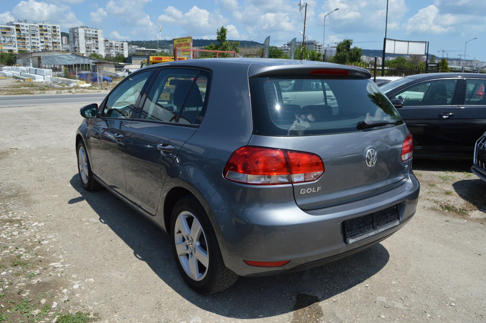 VW Golf 1.6-AUTOMAT DSG - изображение 10