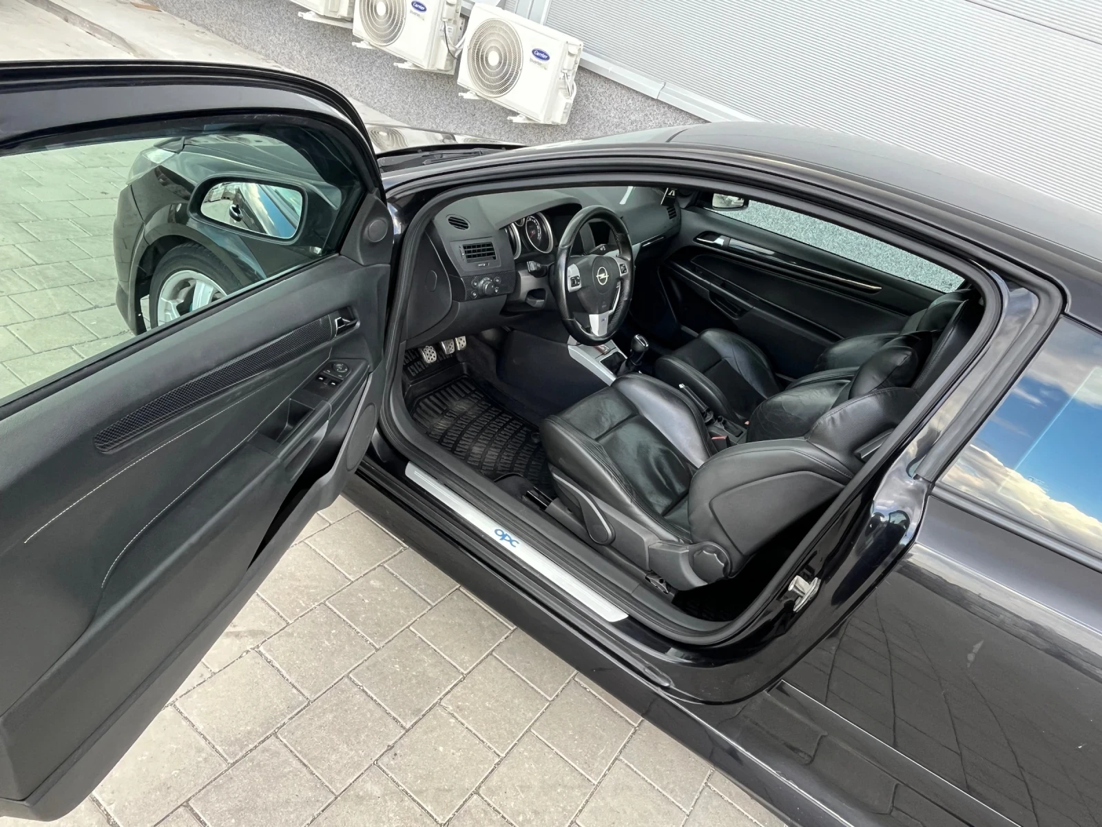 Opel Astra OPC - изображение 7