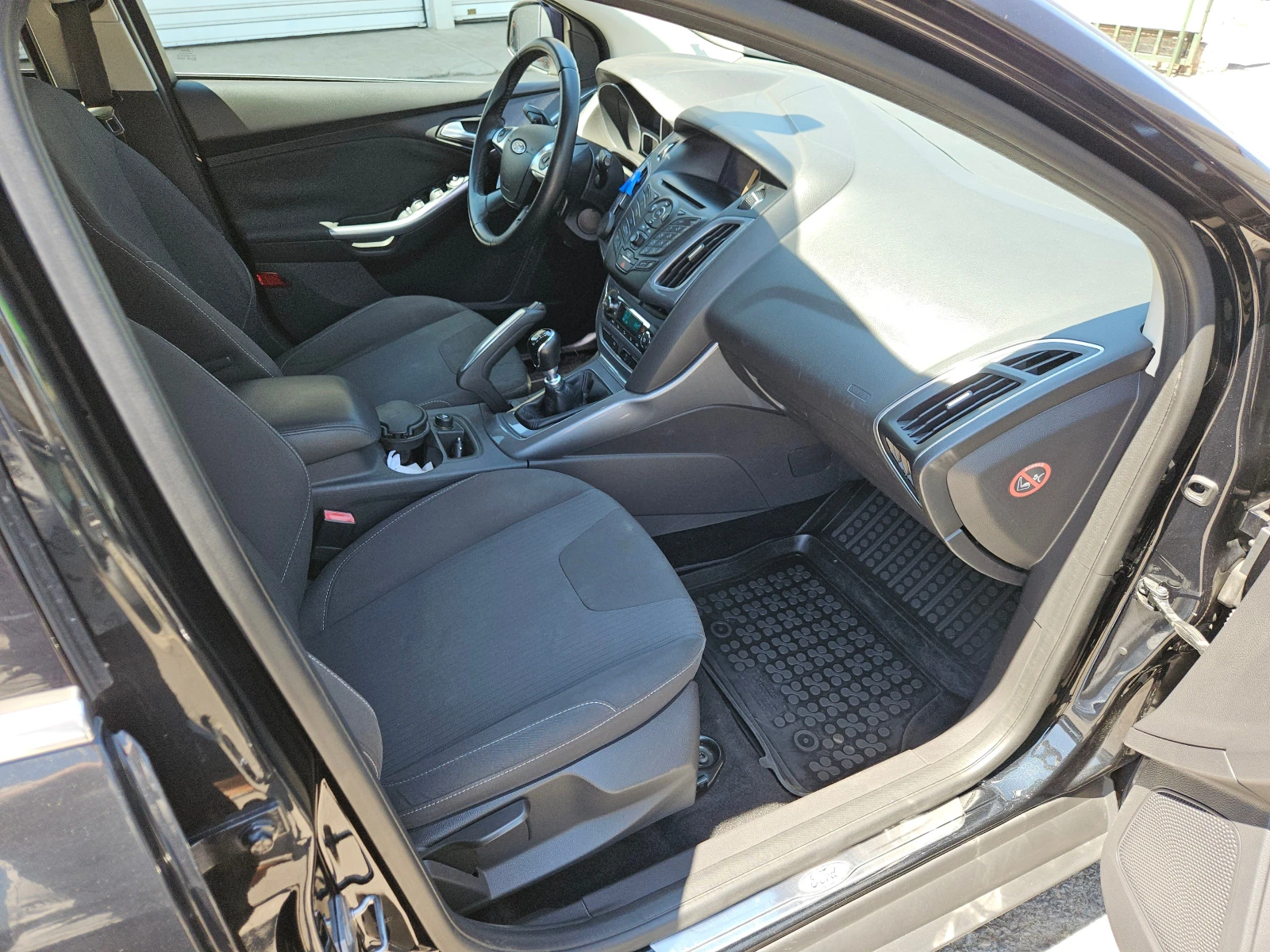 Ford Focus 1.6HDI/Titanium/6��/NAVI/������/EURO 5A/��������! | Mobile.bg � ����������� 15