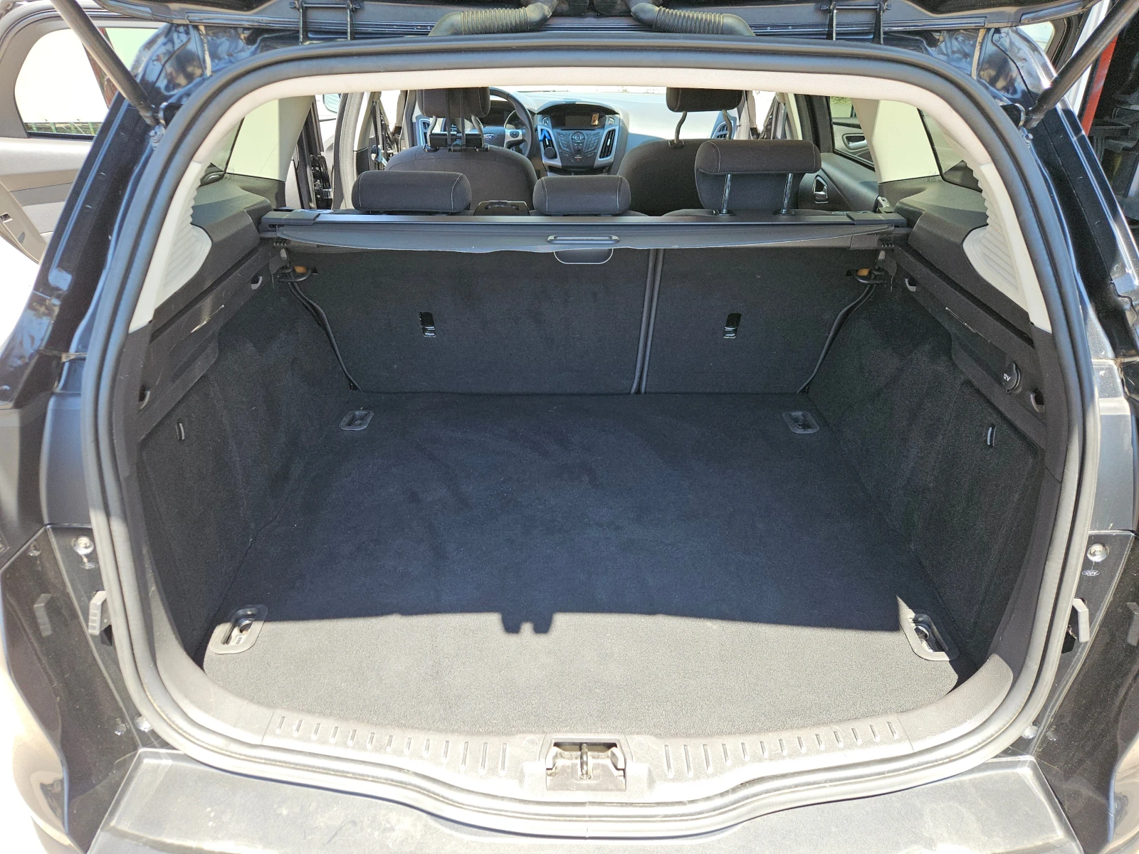 Ford Focus 1.6HDI/Titanium/6��/NAVI/������/EURO 5A/��������! | Mobile.bg � ����������� 4