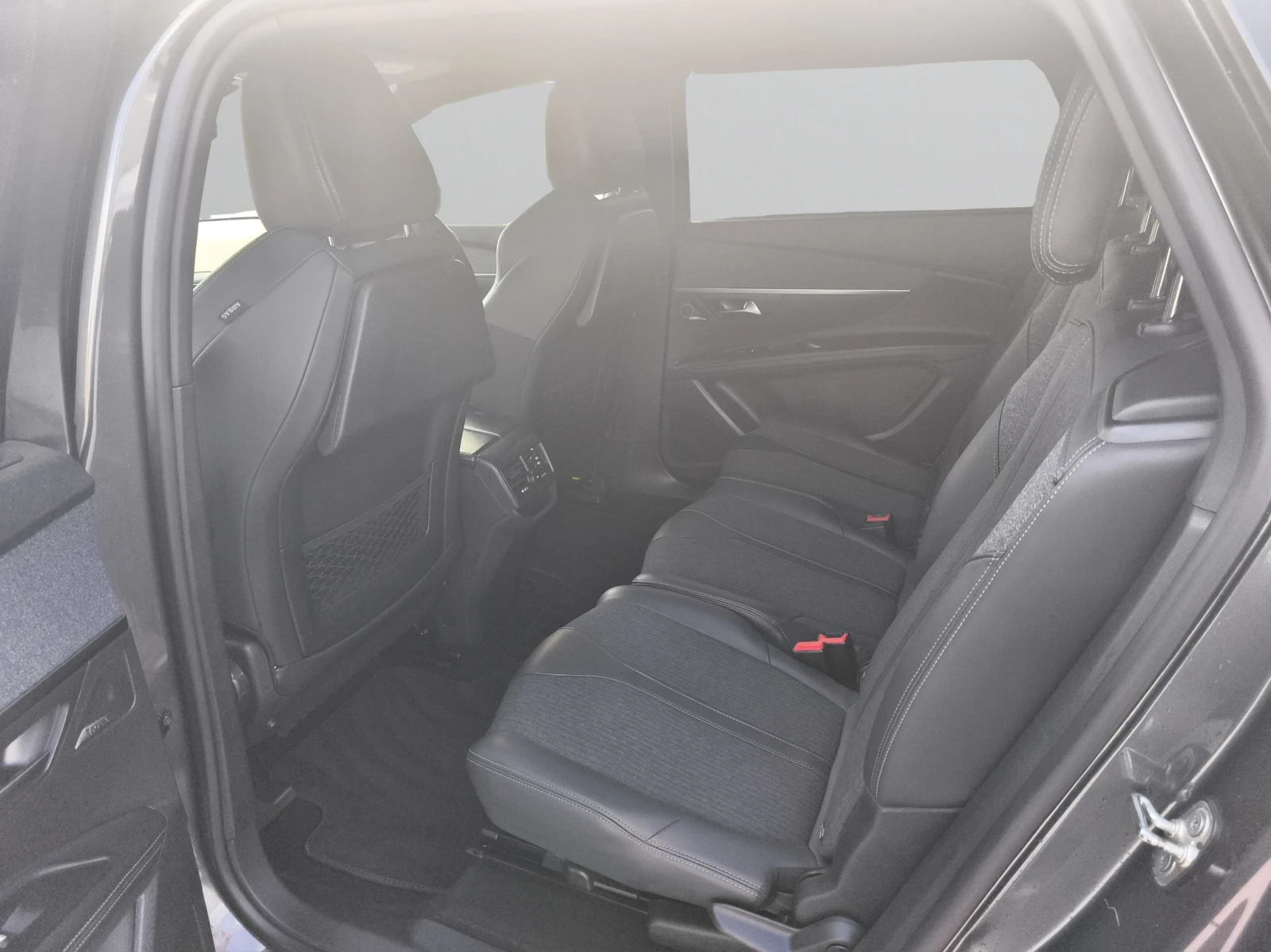 Peugeot 5008 NEW GT LINE 1.2 PureTech 130hp S&S E6.2 // 1903R11 | Mobile.bg   11