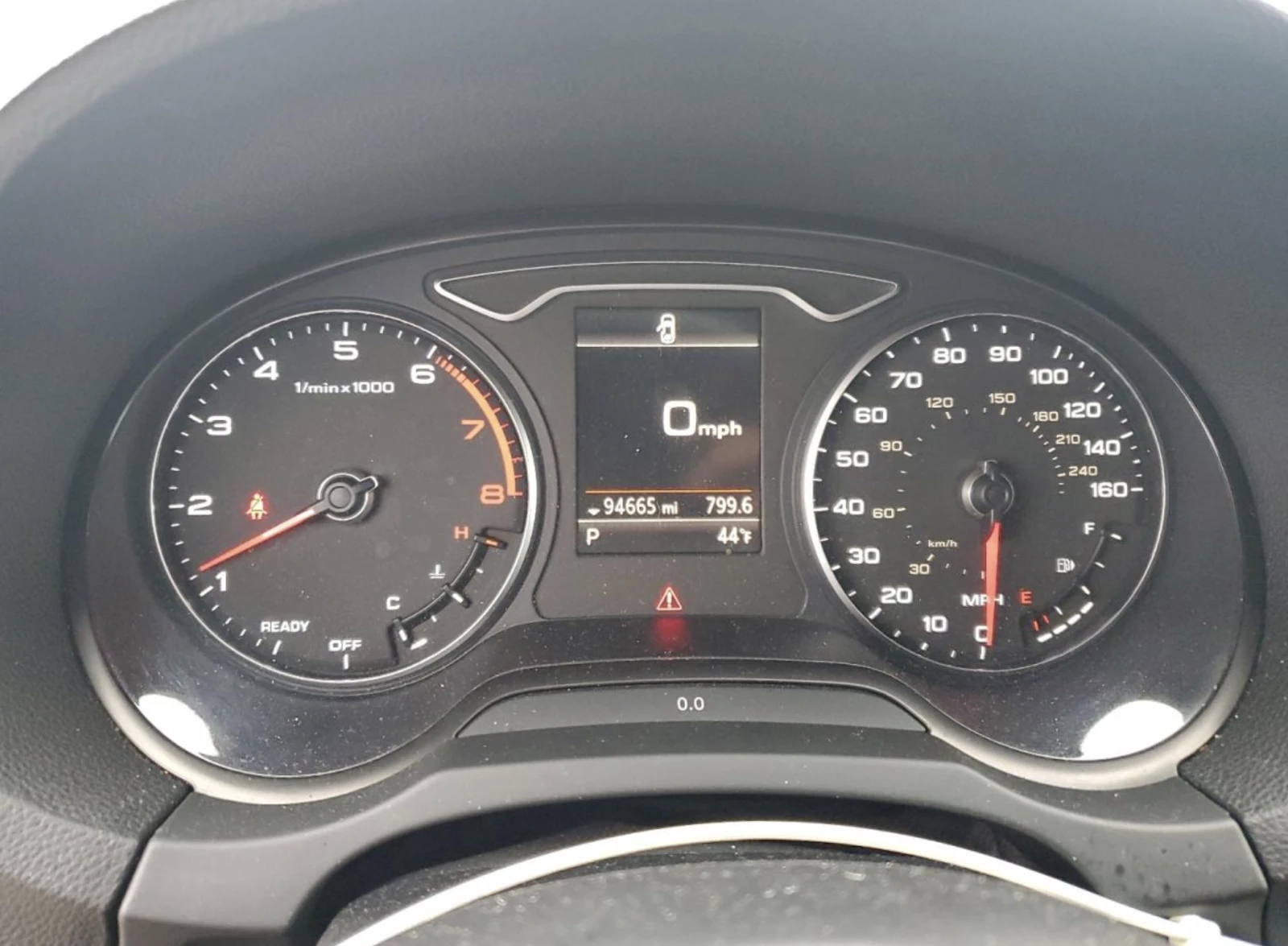 Audi A3 Sline  PREMIUM PLUS - изображение 9