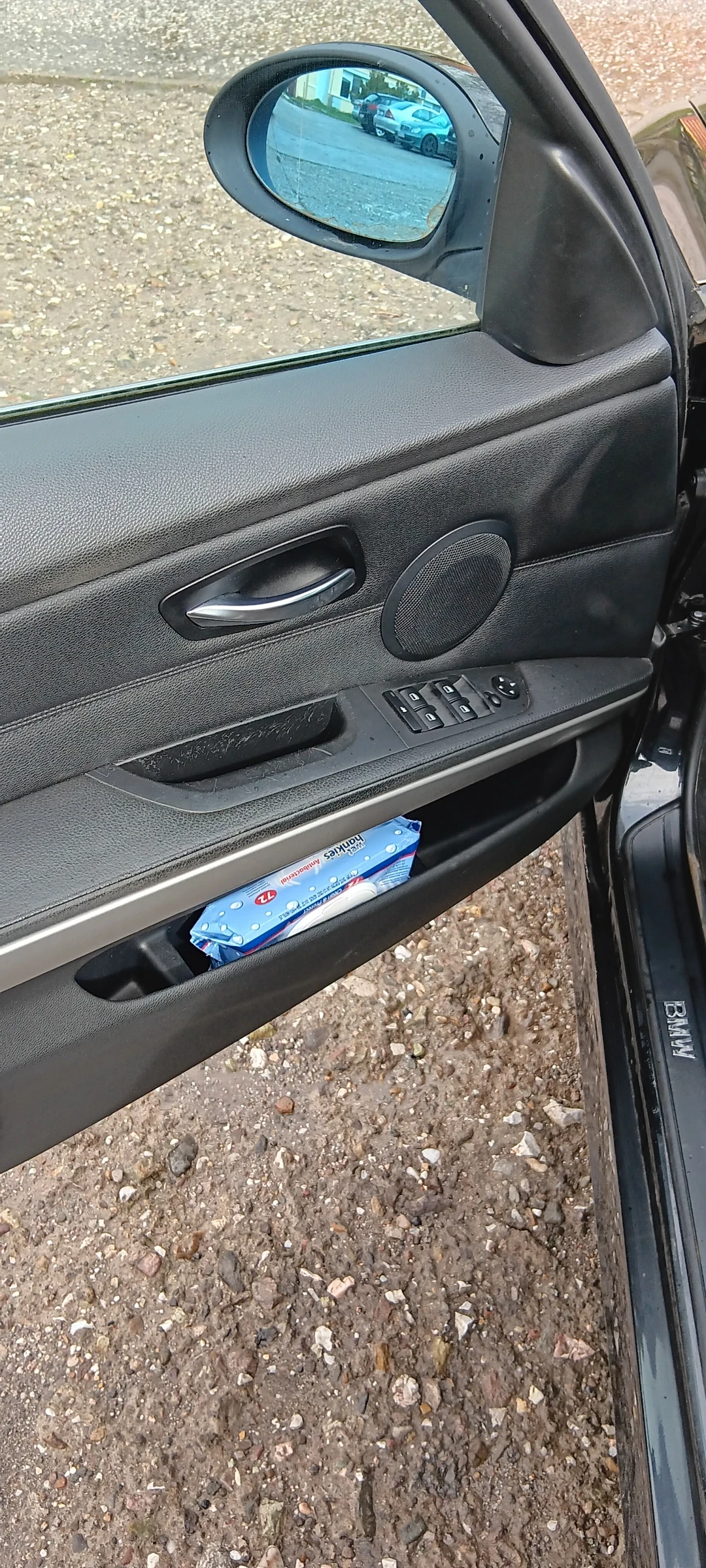 BMW 325 XI, снимка 15 - Автомобили и джипове - 54069399