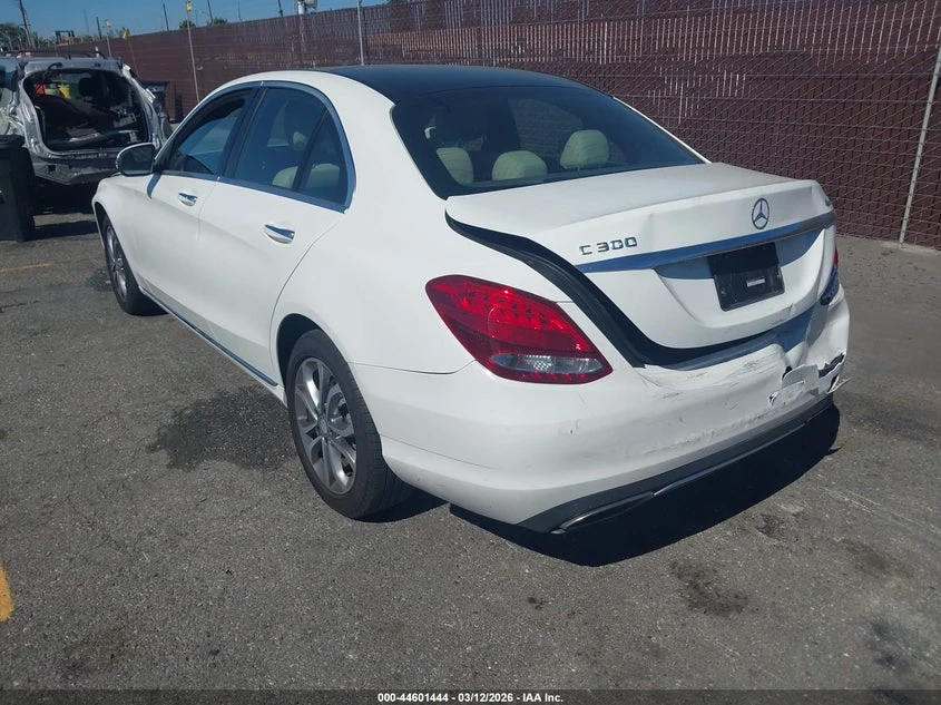 Mercedes-Benz C 300 2.0L I-4 DI, DOHC, VVT, TURBO, 241HP All Wheel | Mobile.bg � ����������� 3