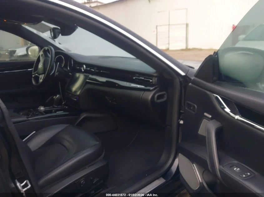 Maserati Quattroporte 3l S Granlusso, снимка 5 - Автомобили и джипове - 54143207