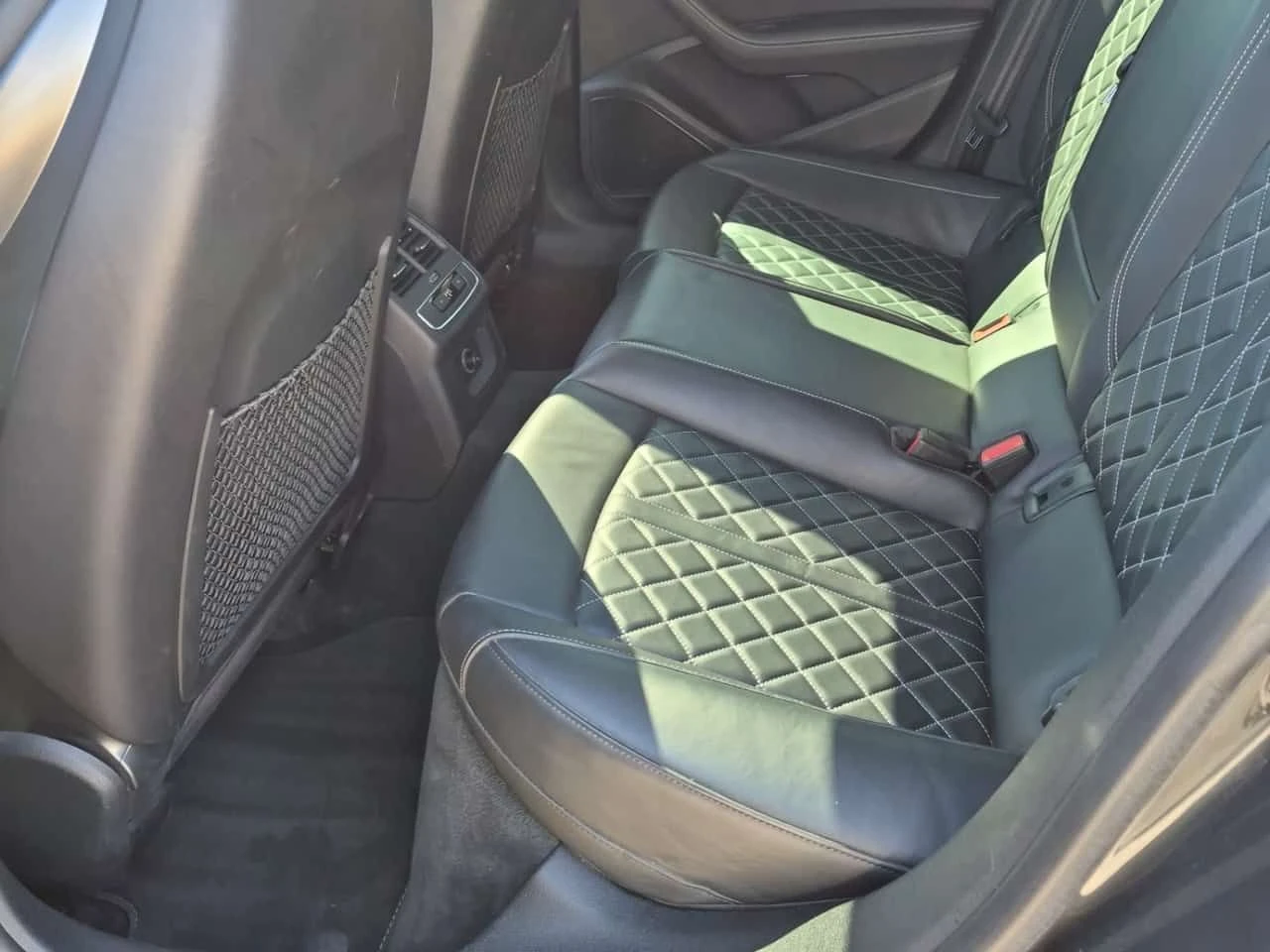 Audi S5 TECHNIK/Дистроник/Масажи/Подгрев/Панорама/2 Ключа, снимка 12 - Автомобили и джипове - 54297254