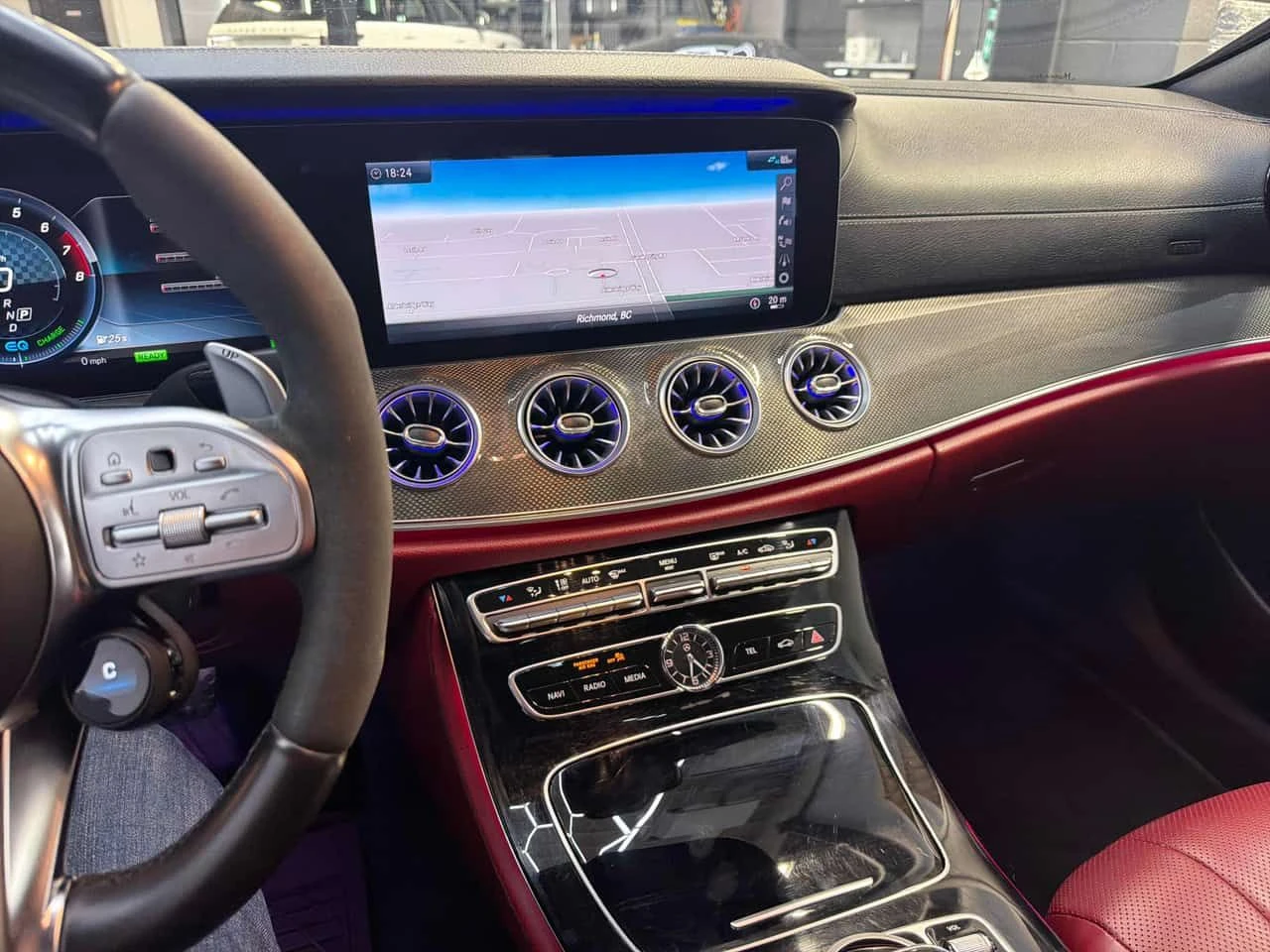 Mercedes-Benz CLS 53 AMG * CARFAX * ДИСТРОНИК * КАРБОН * ХЕДЪП * , снимка 9 - Автомобили и джипове - 54904548