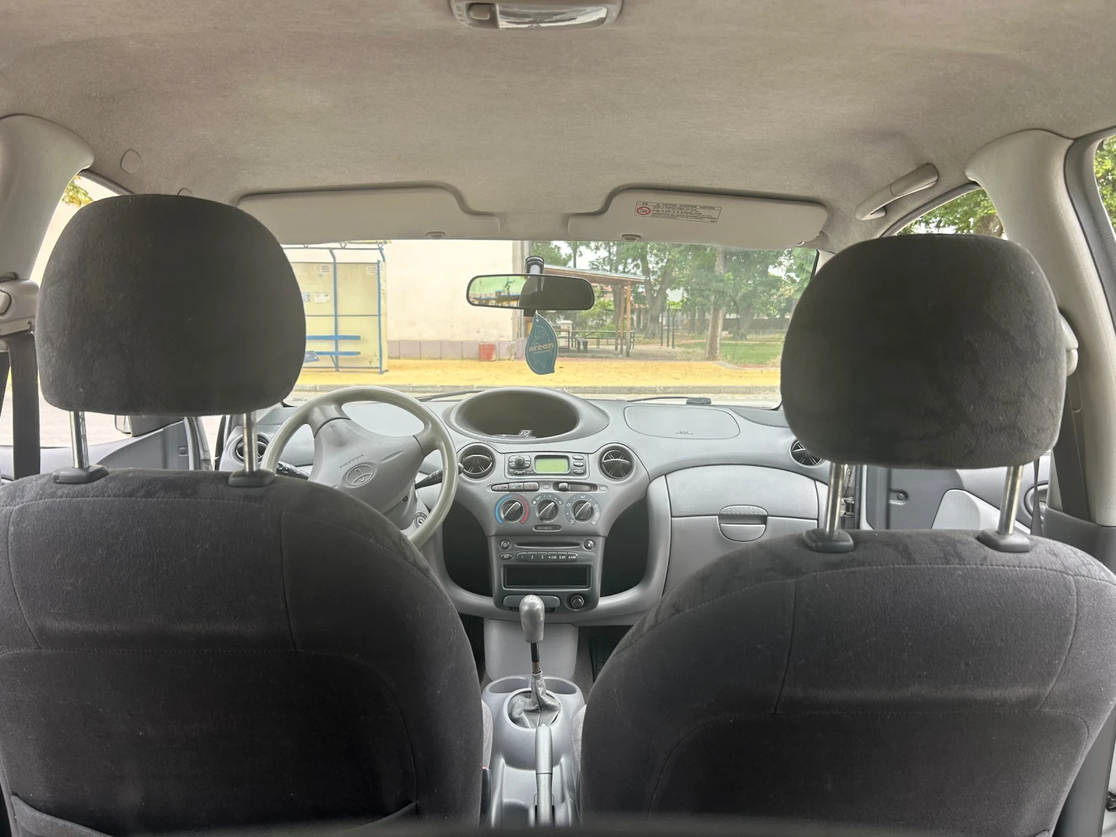 Toyota Yaris Климатик Перфектна , снимка 10 - Автомобили и джипове - 55467224