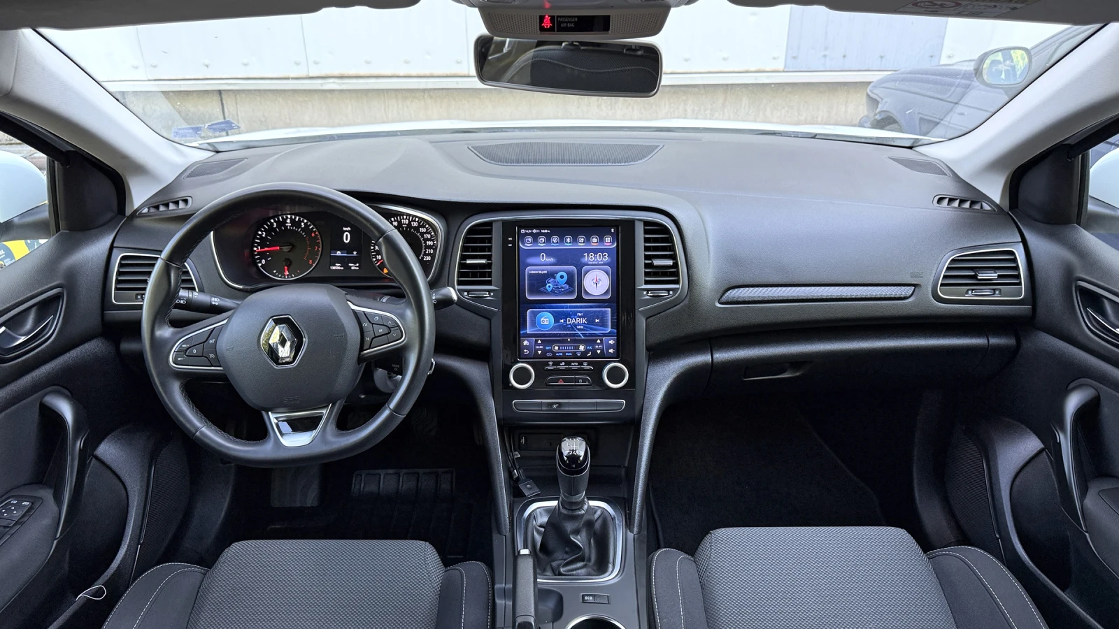 Renault Megane 1.3 TCE 140hp, снимка 7 - Автомобили и джипове - 55542125