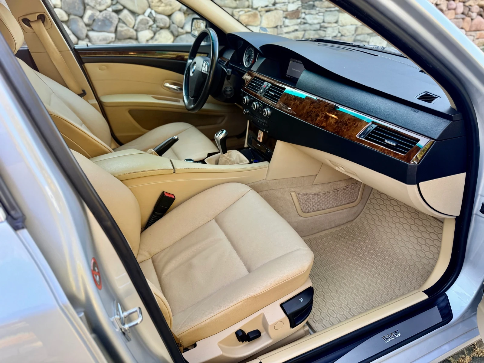 BMW 530 D 197к.с. Facelift LCi, снимка 13 - Автомобили и джипове - 55884397