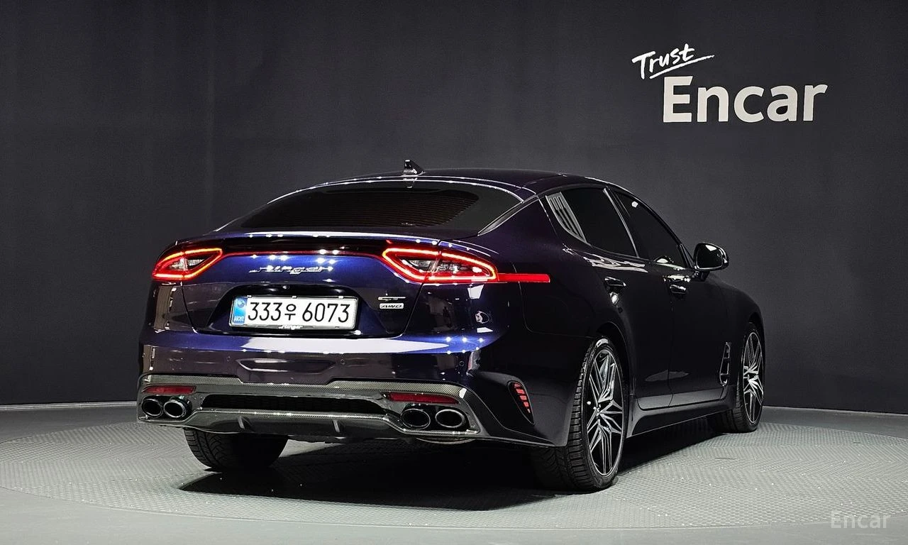 Kia Stinger 3.3 GT AWD| 360| HEAD UP| LEXICON| DIST| PANO, снимка 2 - Автомобили и джипове - 55925065