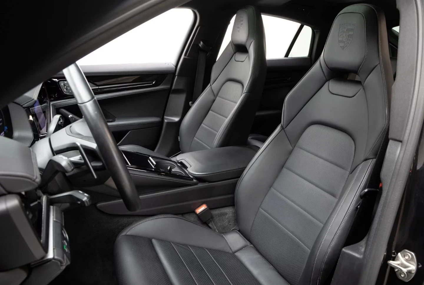 Porsche Panamera 4 E-HYBRID / SPORT CHRONO / MATRIX / HUD / 360 / | Mobile.bg � ����������� 10