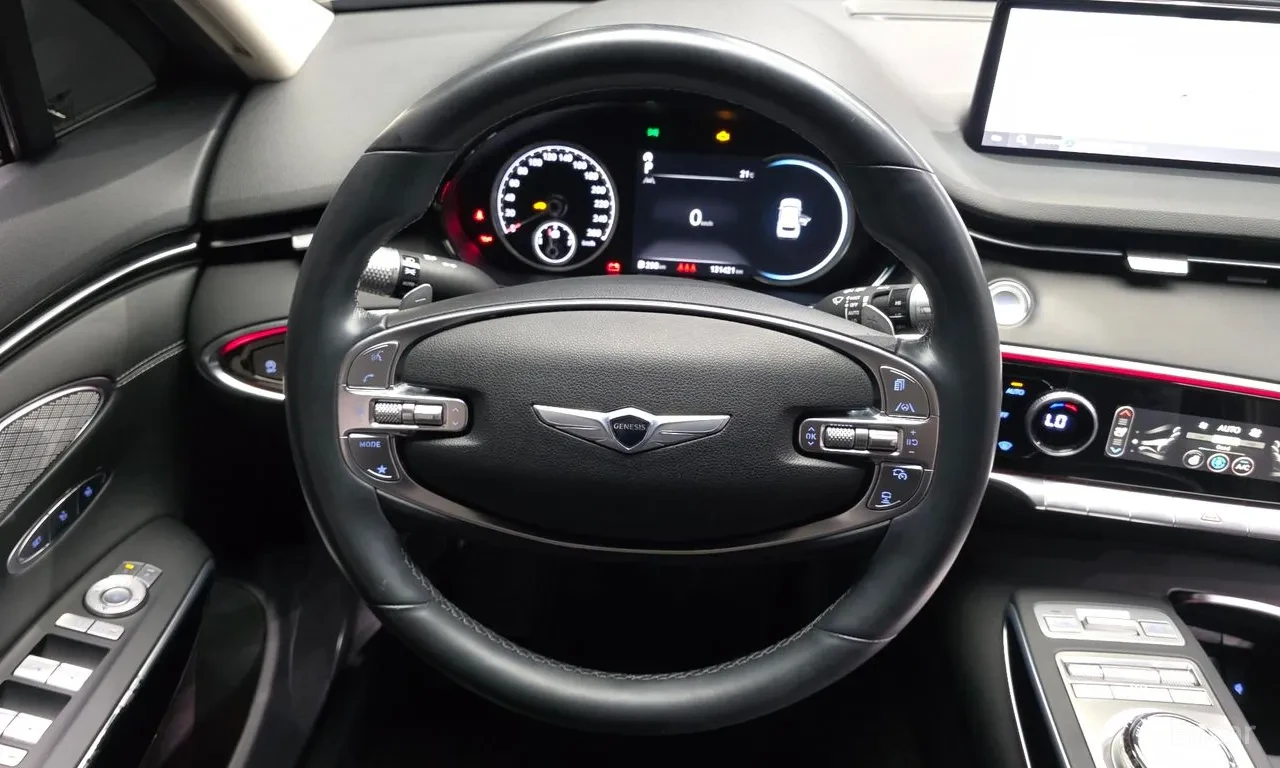 Genesis GV70 2.2, снимка 12 - Автомобили и джипове - 56739568